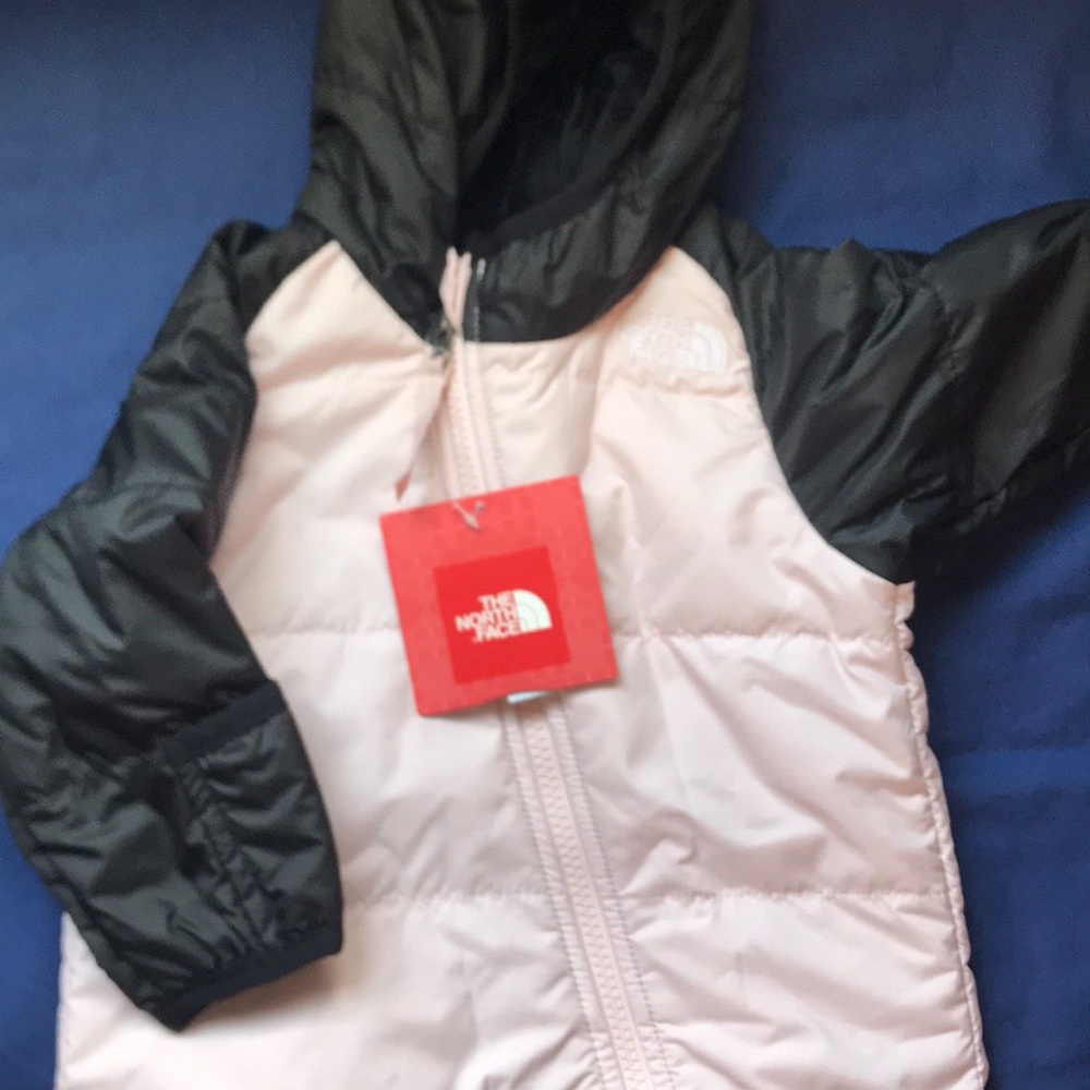 Northface baby girl bunting size 6 months